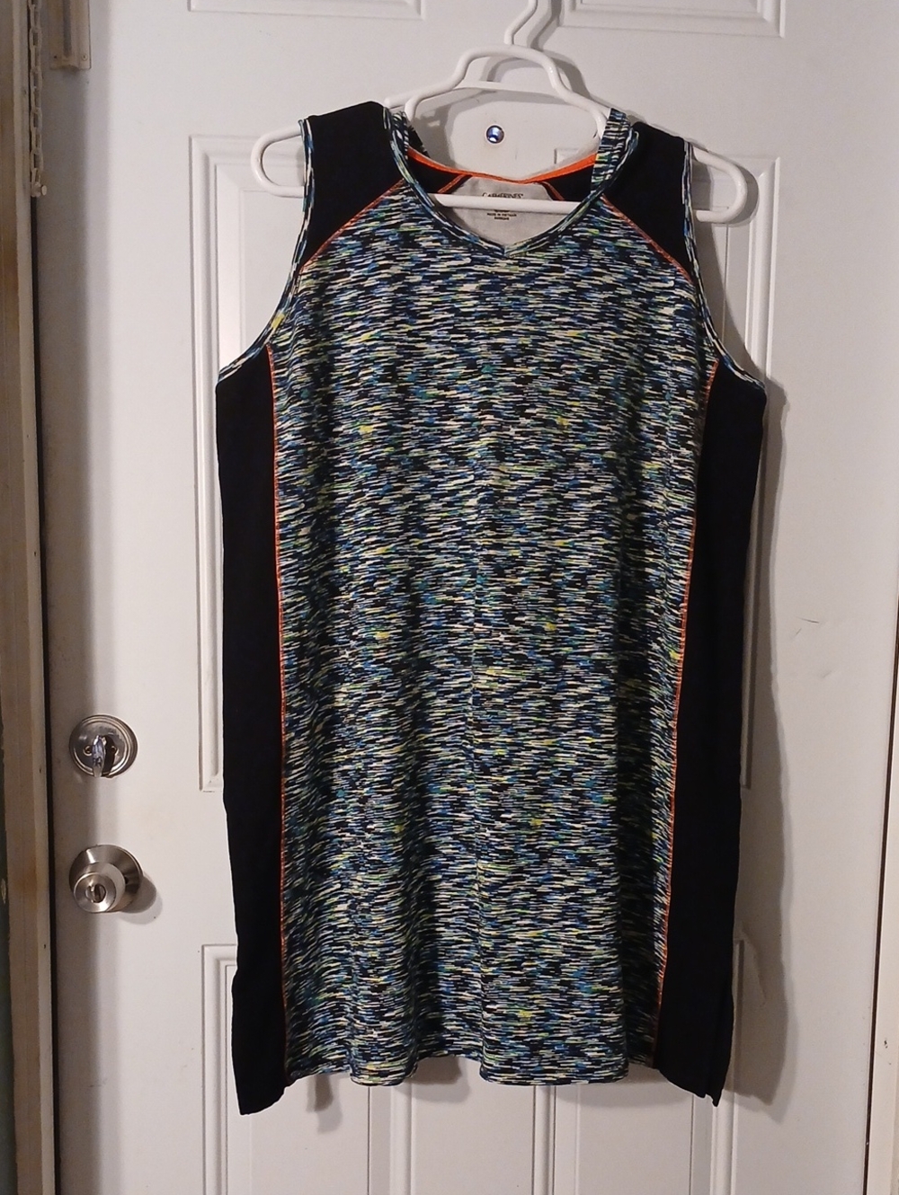 Catherines Sleeveless Hoodie Space-Dye Shift Dress in Black and Multi